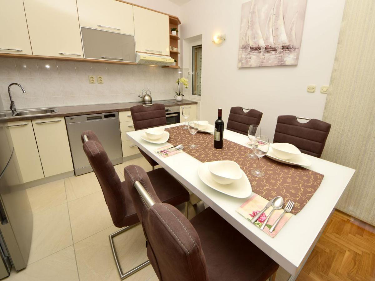 Apartment Mornar-2 By Interhome Trogir Zewnętrze zdjęcie
