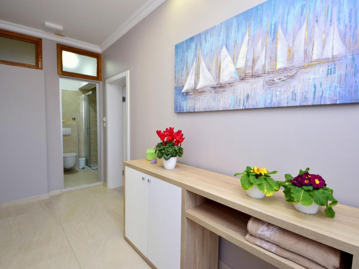Apartment Mornar-2 By Interhome Trogir Zewnętrze zdjęcie