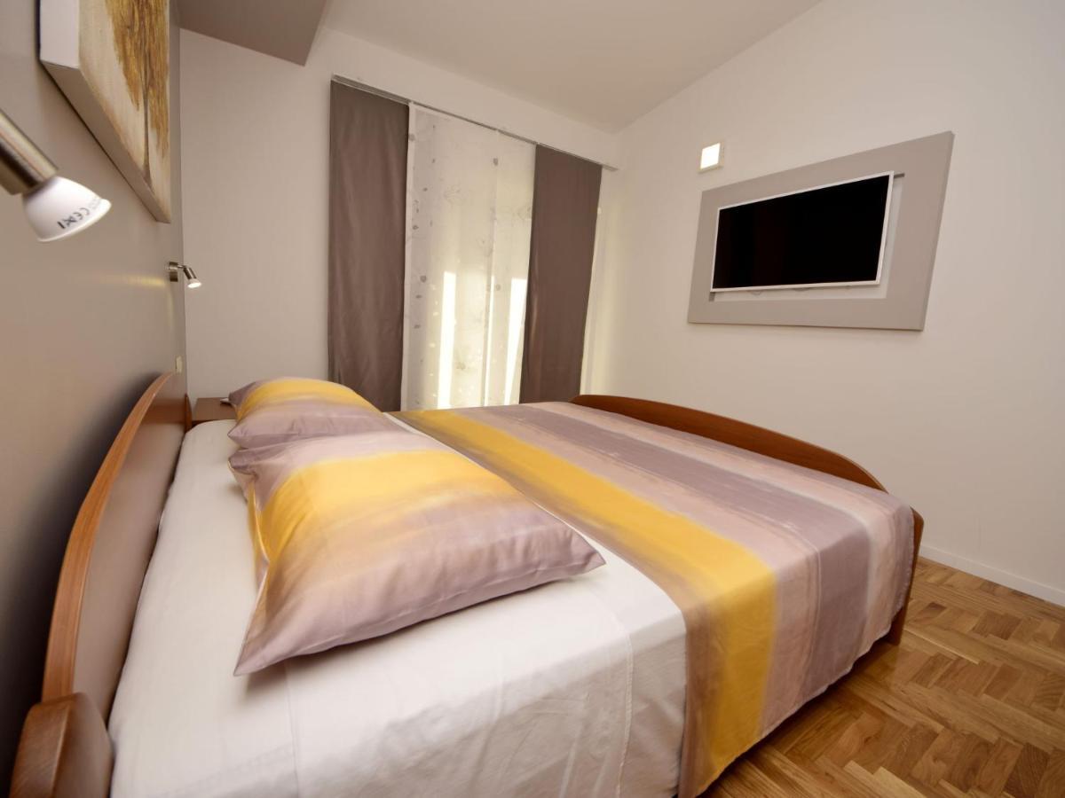 Apartment Mornar-2 By Interhome Trogir Zewnętrze zdjęcie